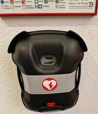 Bild vergrößern: Web_Defibrillator